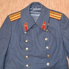Manteau uniforme militaire