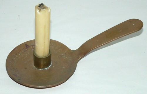 Ancien bougeoir main - a,
