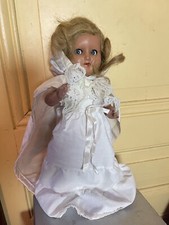 jolie poupee ancienne Rhodoïd