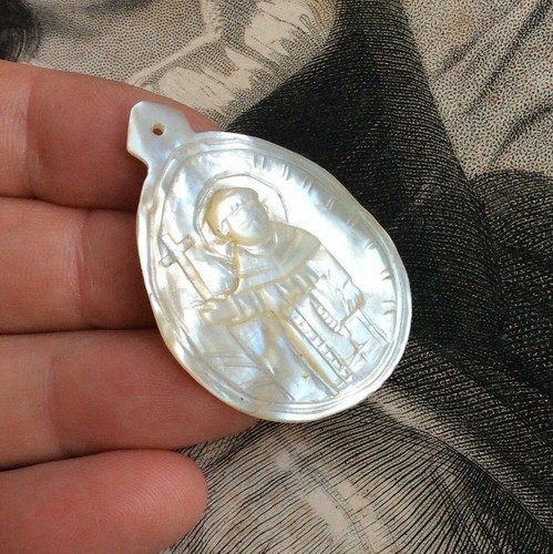 Pendentif reliquaire nacre - pendentif,