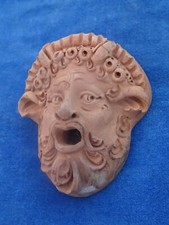 JOLI Nice ! MASQUE TERRE CUITE