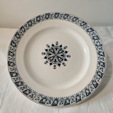 Assiette Élevée Service Henri II Salins Terre De Fer