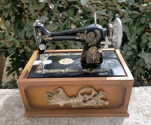 Boite coudre vintage - boite, en