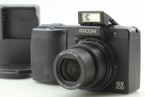 3030 shots exc ricoh gx200 - 3030,