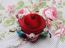 ancienne boite  pique aiguille