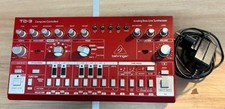 Behringer TD-3 rouge