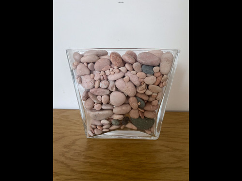 Vase verre rempli galets - vase, de