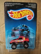 HOTWHEELS  hot wheels  mattel 1986 - MOC - red BUGGY OFF ROAD