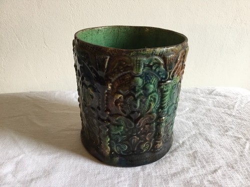 Vase style palissy - vers, 1510)