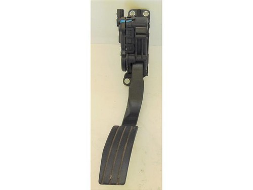 8200426241e pédale - pédale, d