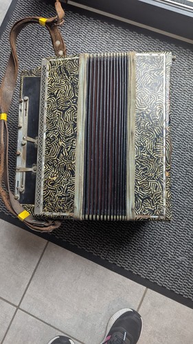 Vends accordéon scandalli - accordéon,