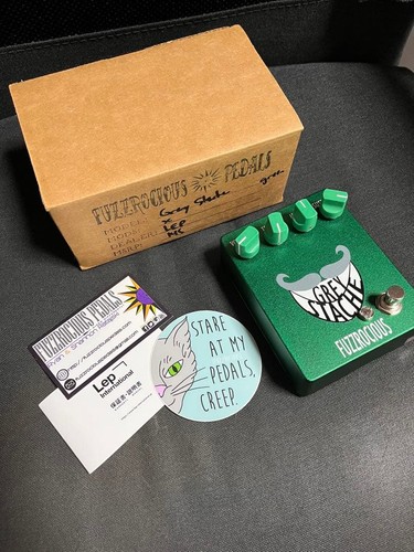 Utilisé fuzzrocious grey - fuzzrocious,