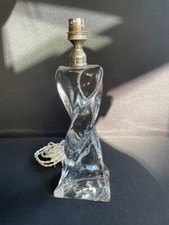 Important pied de lampe cristal estampillé Baccarat