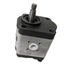 Pompe hydraulique adaptée