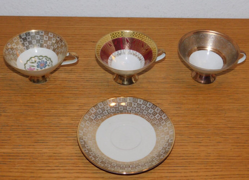 Lot tasse sous assiette - 3,