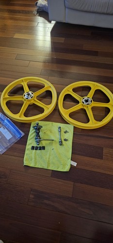 Skyway tuff yellow bmx mags - ii,
