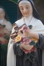 5197 B   FIGURINE STATUETTE