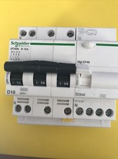 IDT40N Disjoncteur 3P+N 16A D