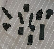 LOT DE FIGURINES EGYPTIENNES ,EN RESINE NOIR