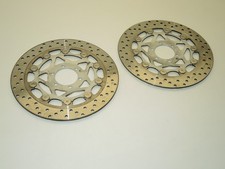 Disque frein avant droit +