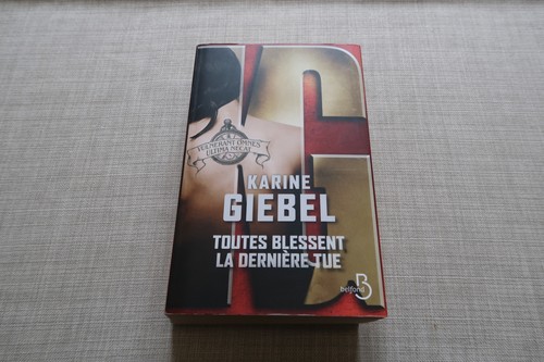 Karine giebel toutes - karine,