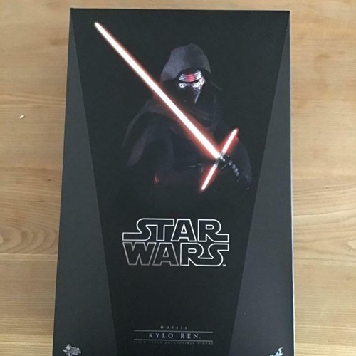 Figurine kylo ren échelle 6 - échelle, 1/6