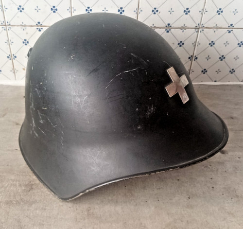 Casque pompier suisse - de,