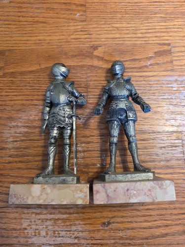 Depose italy knight statue - ,