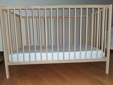 lit enfant à barreaux 124X64