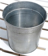 CACHE POT      de fleur en