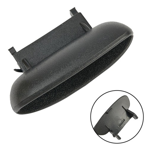 Clip central cache accoudoir