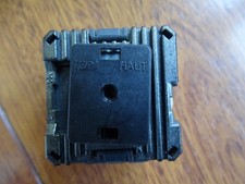 LEGRAND sagane  interrupteur Variateur  Variapush halogène incandescence 84135