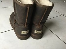 Bottes UGG cuir marron