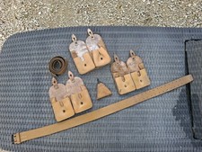 Lot Cuirs  Bretelles