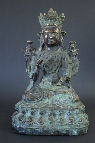 Ancienne statuette bouddha - de,