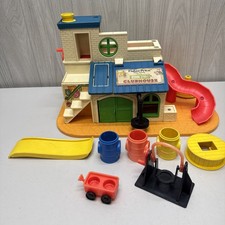 Fisher price sesame - fisher, street