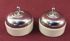 2 anciens intérupteurs en