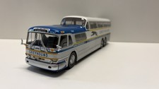 1/43 Bus Greyhound Scenicruiser