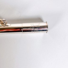 Flûte argentée Pearl NC-96S utilisée avec étui rigide