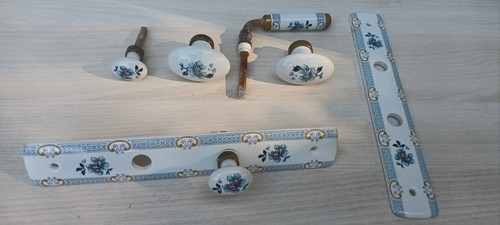 Ensemble poignées porte - de,
