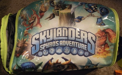 Skylanders bag plus figures - skylanders,