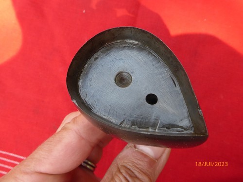 Emporte piece outil ancien - emporte,