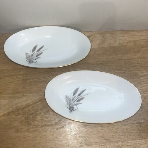 Lot raviers en porcelaine - de,