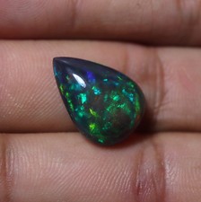 7,9 Cts 19,1x13,6 Mm Opale