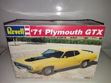 MAQUETTE REVELL 7608 - 1/24 - 1971 PLYMOUTH GTX - VINTAGE NEUF SCELLE