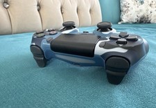 Sony DualShock 4 V2 Manette de Jeu sans Fil pоur PlayStation 4 - Noire