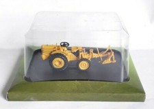 HACHETTE UNIVERSAL HOBBIES