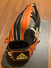 Gant de softball adidas GIANTS