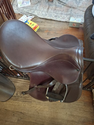 Stubben roxanne saddle - roxanne,