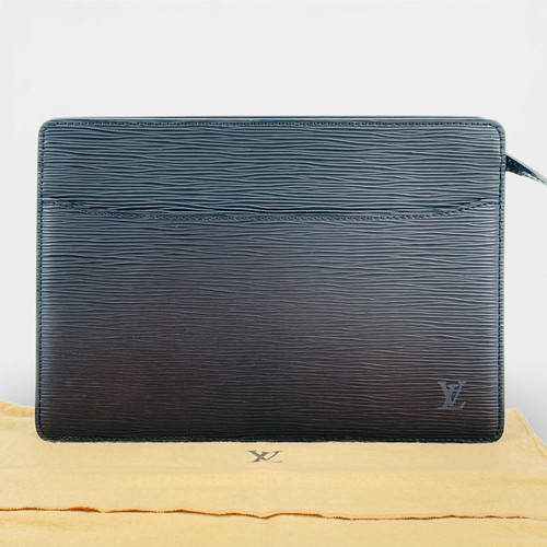 LOUIS VUITTON Pochette Homme
